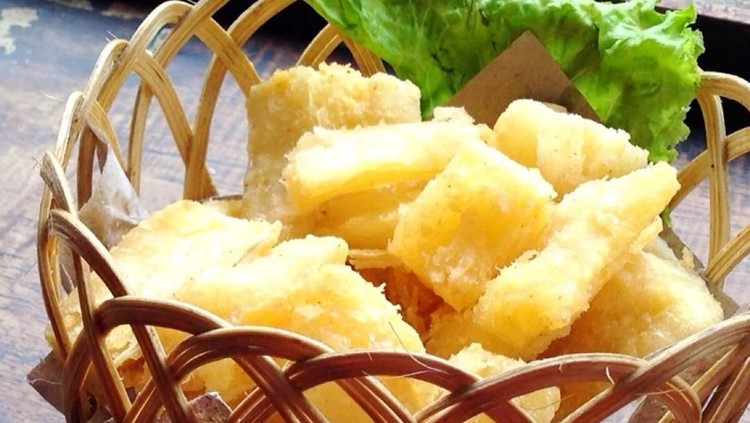 7 Tips Menggoreng Singkong Keju Agar Gurih dan Merekah Singkong goreng keju merekah merupakan camilan kesukaan keluarga. Lihat tips menggoreng singkong keju agar merekah dan gurih berikut ini yuk, Bun.