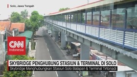 Skybridge Penghubung Stasiun & Terminal di Solo
