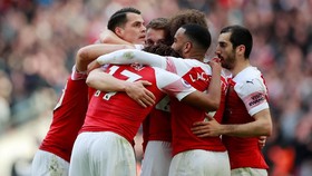 Babak Pertama: Ramsey Bawa Arsenal Atasi Tottenham