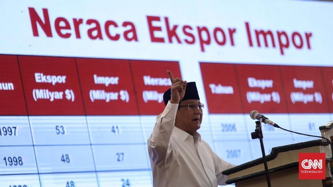 Prabowo menyebut Indonesia sedang jatuh sakit dan ingin membawa Indonesia lahir kembali. Karena itulah dia memakai kata Renaisans dalam judul pidatonya.