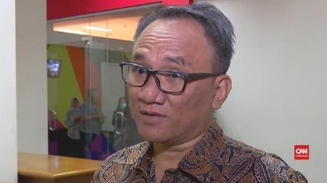 Andi Arief Demokrat: Pak Jokowi Kok Susah Amat Tunda Pilkada Kepala Bappilu Partai Demokrat, Andi Arief, mengatakan lebih baik pilkada ditunda tiga bulan ketimbang dilanjut tetapi membahayakan nyawa masyarakat.