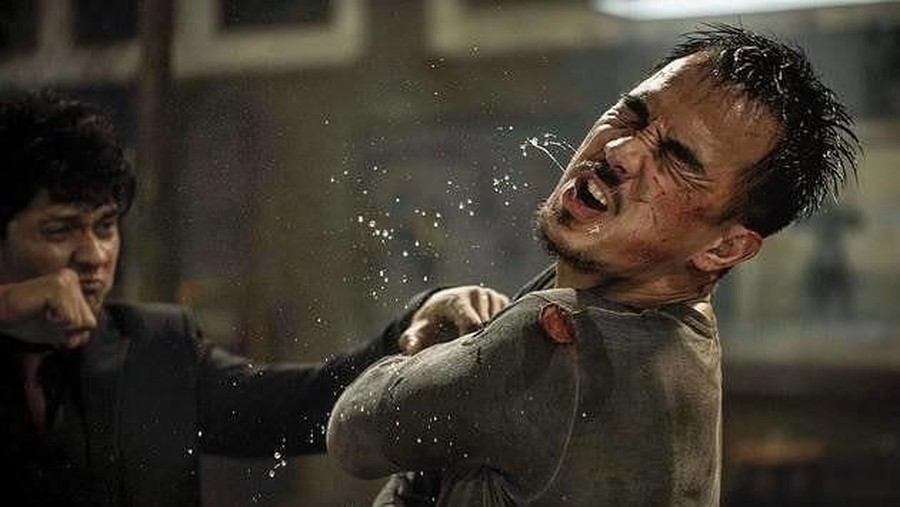 Joe Taslim Tak hanya terkenal di tanah air, enam artis ini juga merambah dunia akting dengan membintan film Hollywood. Ada siapa saja ya??