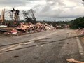 VIDEO: Alabama Porak Poranda Diterjang Tornado