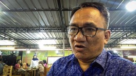 Andi Arief Narkoba, TKN Sindir Hoaks 7 Kontainer Kertas Suara