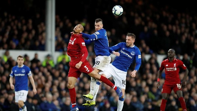 Sejumlah klub medioker termasuk promosi Premier League tidak kalah heboh dari tim-tim besar dalam hal belanja pemain untuk musim 2019/2020.