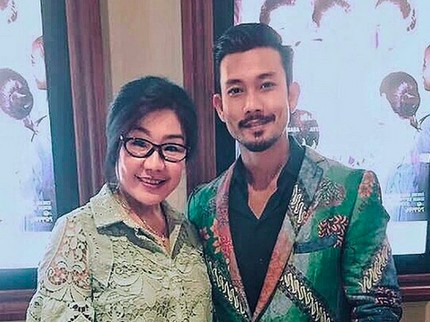 Kisah Pilu Ibu Denny Sumargo, Dibuang Keluarga & Nyaris Gugurkan Kandungan