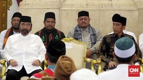 Surya Paloh Pimpin Ulama Aceh Temui Jokowi di Istana