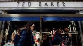 CEO Ted Baker Mundur karena Dugaan Pelecehan