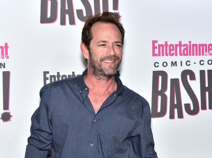 Bunda, Waspada Terserang Stroke di Usia Muda Seperti Luke Perry