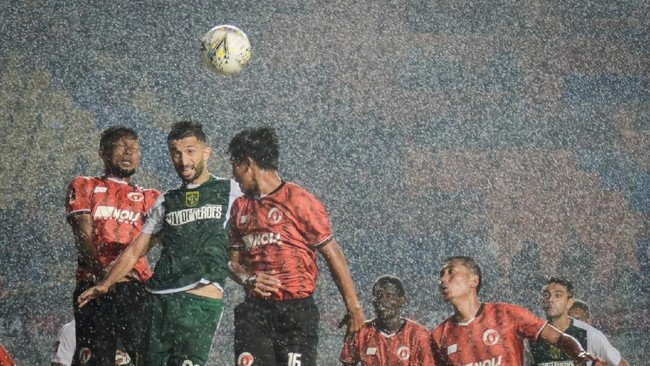 Persebaya Surabaya mengungguli PS TIRA-Persikabo dengan skor 1-0 dalam laga babak pertama perempat final Piala Presiden 2019.