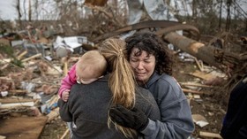 FOTO: Jejak Amuk Tornado di Alabama