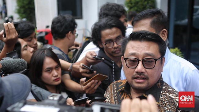 Politikus Demokrat Rachland Nashidik menilai dugaan peretasan pengurus BEM UI terbuka kemungkinan bersifat sistematis dan melibatkan pihak-pihak tertentu.