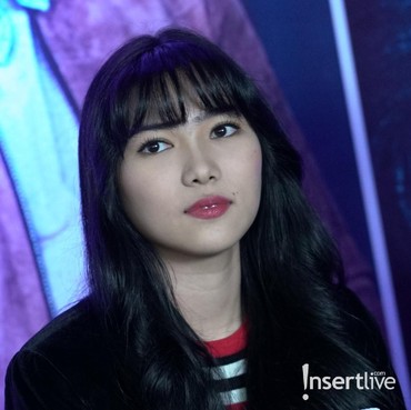 Isyana Sarasvati Akui Baru Mulai Dandan Saat Awal Kuliah