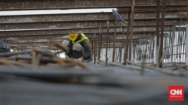 Pemkab Evaluasi 16 Paket Proyek yang Jerat Bupati Muara Enim Pemkab Muara Enim akan memastikan proyek peningkatan jalan yang jadi masalah tidak terhenti usai Bupati Ahmad Yani terjaring OTT KPK.
