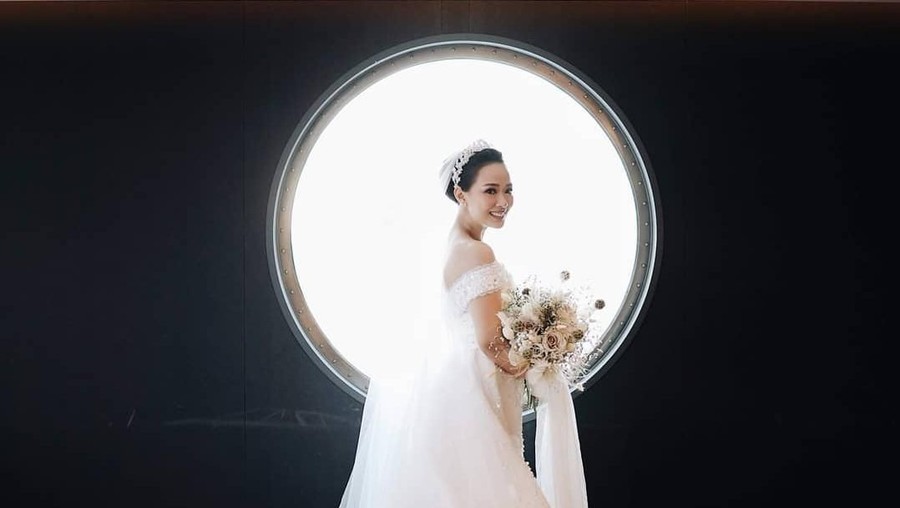 Akhir Penantian Panjang Yuanita Yuanita Christiani dan Indra Wiguna Resmi menikah pada Kamis (7/3). Ada beberpaa fakta menarik lho di balik pernikahan mereka. Apa saja ya?.