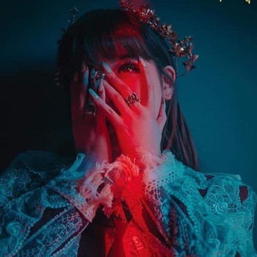 Lirik Lagu Spring - Park Bom feat. Sandara Park