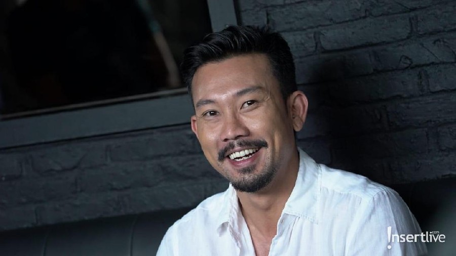 Denny masih mau membuka hati dan mengakui Allesa sebagai anaknya terlepas dari fakta bahwa Alessa bukan anak kandungnya.