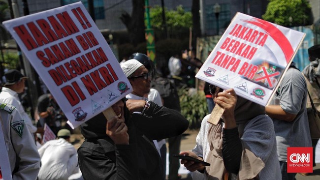 Terkait wacana pelepasan saham bir, DPRD DKI menyebut PT. Delta Djakarta belum mampu membeli saham milik Pemprov DKI di perusahaan itu.