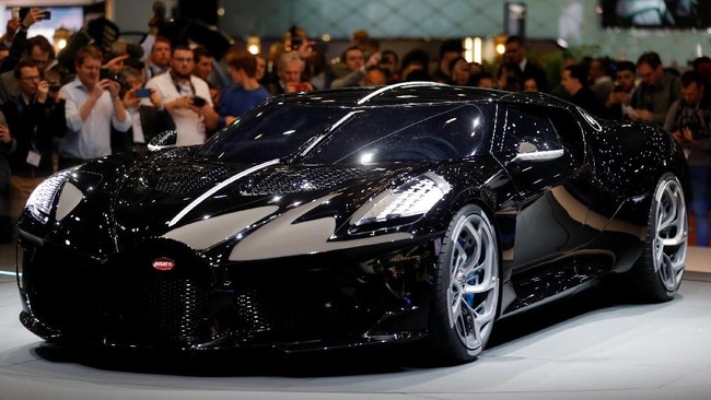 Bugatti mengklaim La Voiture Noire adalah mobil baru termahal di dunia. Mobil ini dikatakan juga sudah punya pemilik.
