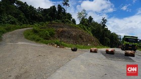 Demi Saingi Raja Ampat, Tambrauw Bangun Jalan Rp310 Miliar