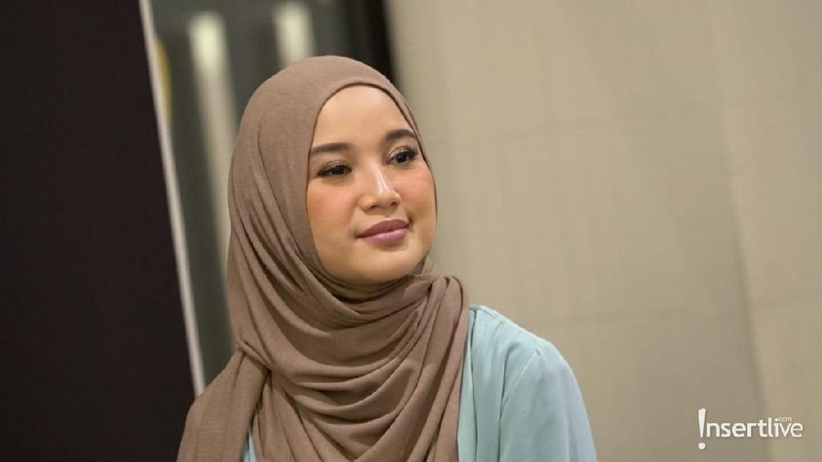 Chacha Frederica masih sangat santai ketika ditanya perihal momongan.