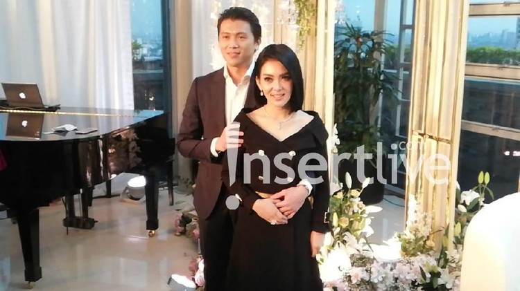 Akhirnya buka suara soal pernikahan, Syahrini ungkapkan perubahan, doa, dan harapan setelah sah jadi istri Reino Barack.