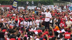 Jokowi ke Milenial: Unicorn yang <i>Online-online</i> Itu