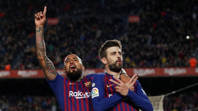 Bek Barcelona, Gerard Pique menegaskan Blaugrana punya peluang bagus untuk meraih treble musim ini.