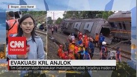 Evakuasi KRL Anjlok