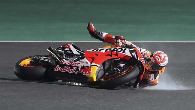 Pebalap KTM Pol Espargaro buka suara soal kecelakaan yang menimpa Marc Marquez di sesi latihan bebas pertama MotoGP Thailand di Sirkuit Buriram, Jumat (4/10).