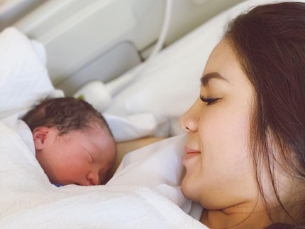 Kata yang Terbesit di Hati Momo 'Geisha' Saat Baby G Lahir
