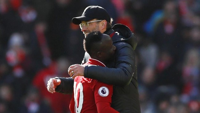 Liverpool berhasil mengalahkan Burnley dengan skor 4-2 dalam laga Liga Inggris. Berikut fakta menarik di balik kemenangan tersebut.