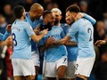 Sterling Hattrick, Manchester City Kalahkan Watford 3-1