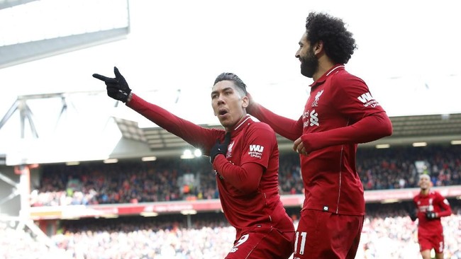 Liverpool menang 4-2 atas Burnley dalam lanjutan pertandingan Liga Primer Inggris di Stadion Anfield, Minggu (10/3).