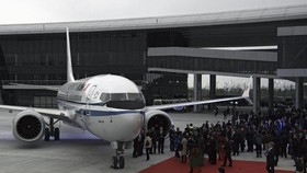 Larangan Terbang Bikin Saham Boeing Kian Amblas