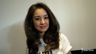 Rindu Syuting, Putri Patricia Tak Betah Kerja Kantoran