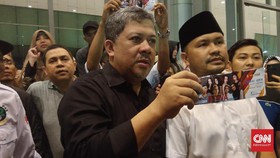 Fahri Tuding Pembatalan Konser Solidaritas Dhani soal Politik