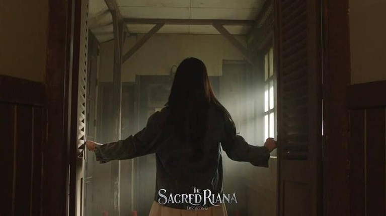6 Hal Menarik dari Film 'The Sacred Riana Beginning' Rilis pada 14 Maret mendatang, film The Sacred Riana Beginning memiliki enam hal menarik berikut. Apa saja yaa?