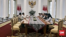 Jokowi Bahas Kesiapan MotoGP Indonesia dengan CEO Dorna