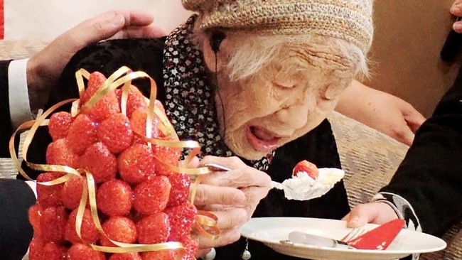 Perempuan tertua di dunia asal Jepang, Kane Tanaka, berulang tahun yang ke 117 pada 2 Januari lalu.