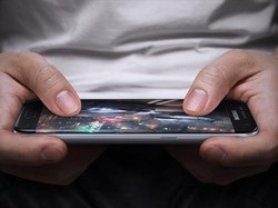 Ini Gambaran Orang Kecanduan Main Game Selama 20 Tahun
