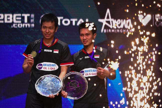 Mesin Waktu Ahsan/Hendra di All England 2019 Mohammad Ahsan/Hendra Setiawan seolah datang dari masa lalu dengan mesin waktu ke 2019 dan memenangi All England.