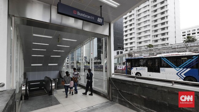 PT Transjakarta menyebut rute pertama ialah jalur Bintaro-Blok M yang potensi penumpangnya dinilai sangat bagus. Rute lainnya yaitu BSD-Bundaran Fatmawati.
