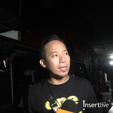 Virus Corona Merebak, Denny Cagur Tingkatkan Kebersihan di Rumah