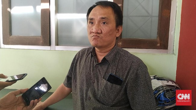 Andi Arief menyebut pemerintahan hanya akan dikelola oleh koalisi Gerindra, PAN, dan PKS bila Prabowo-Sandiaga memenangkan sengketa pemilu di MK.
