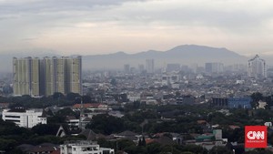 Dentuman di Jakarta Berbarengan Petir di Gunung Salak Bogor