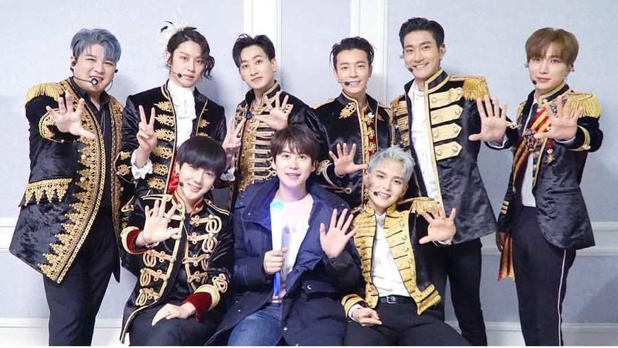 1. Mr. Simple Berikut lima video klip Super Junior yang paling banyak ditonton hingga saat ini.