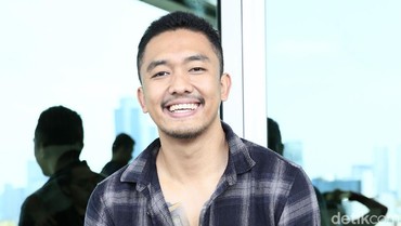 img-title Dihujat Fans Atta Halilintar, Uus Beri Penjelasan soal Fitnah & Guyonan
