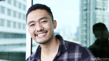 Dipecat dari 3 Acara TV, Begini 'Dosa' yang Bikin Uus Jadi Pengangguran