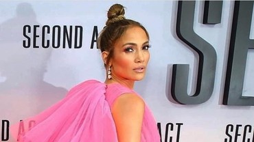 Kepergok Jalan Bareng, Ben Affleck dan Jennifer Lopez Kembali Mesra?